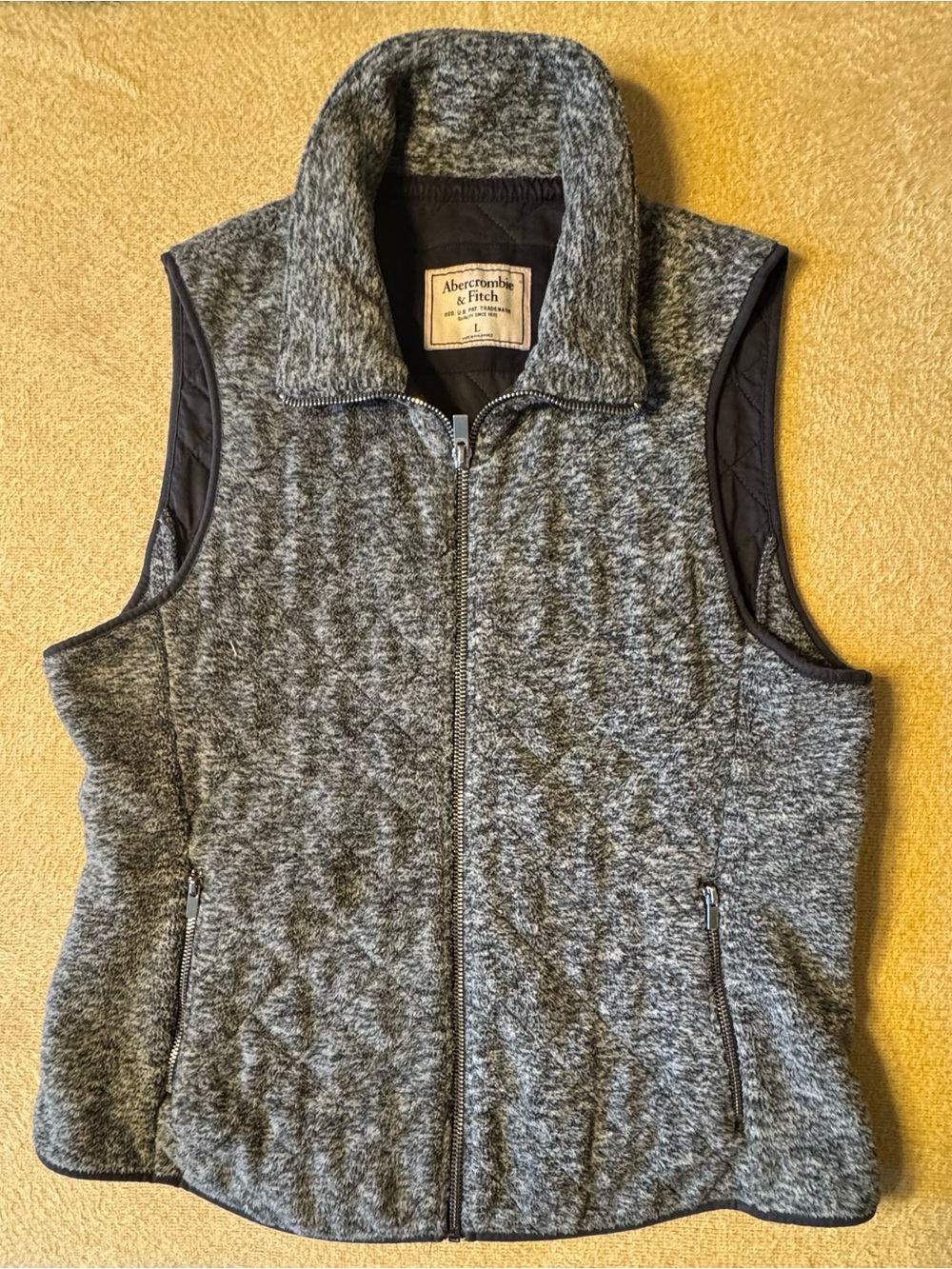 Abercrombie & Fitch Heather Gray Quilted Zip Vest